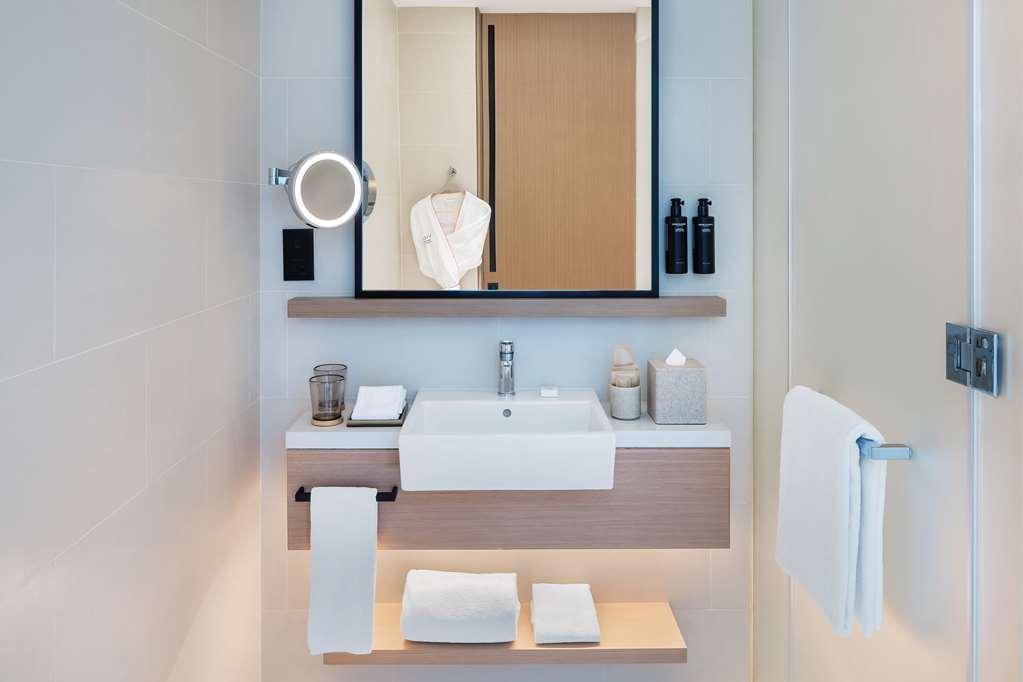 Vida Dubai Marina Yacht Club Hotell Exteriör bild